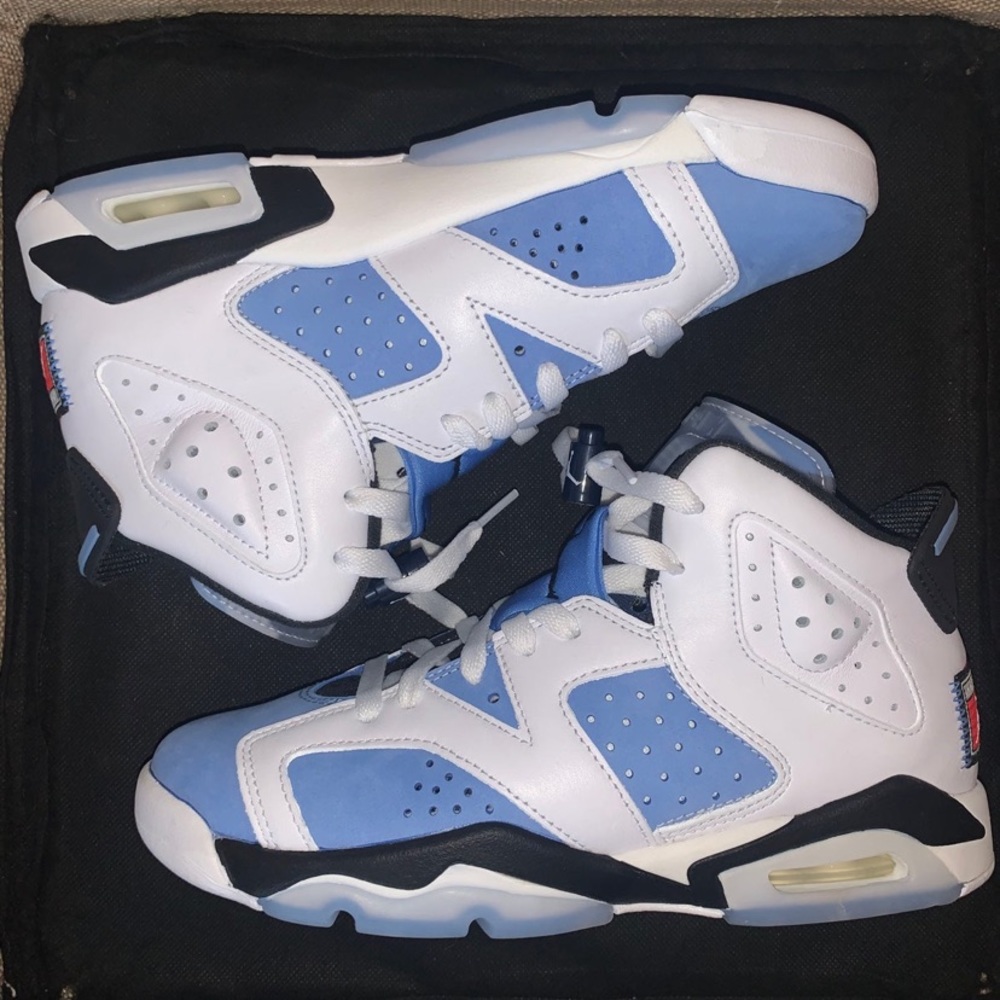 Jordan 6 unc